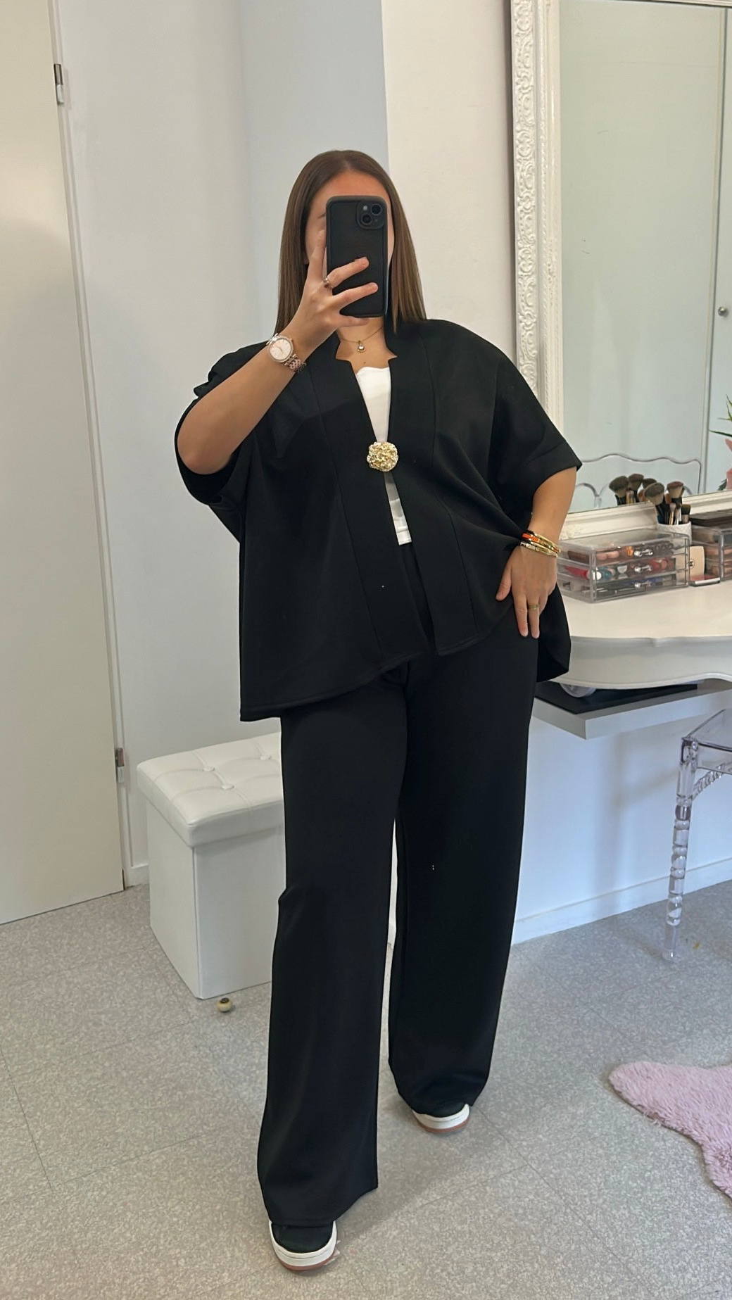 Ensemble t-shirt avec broche
