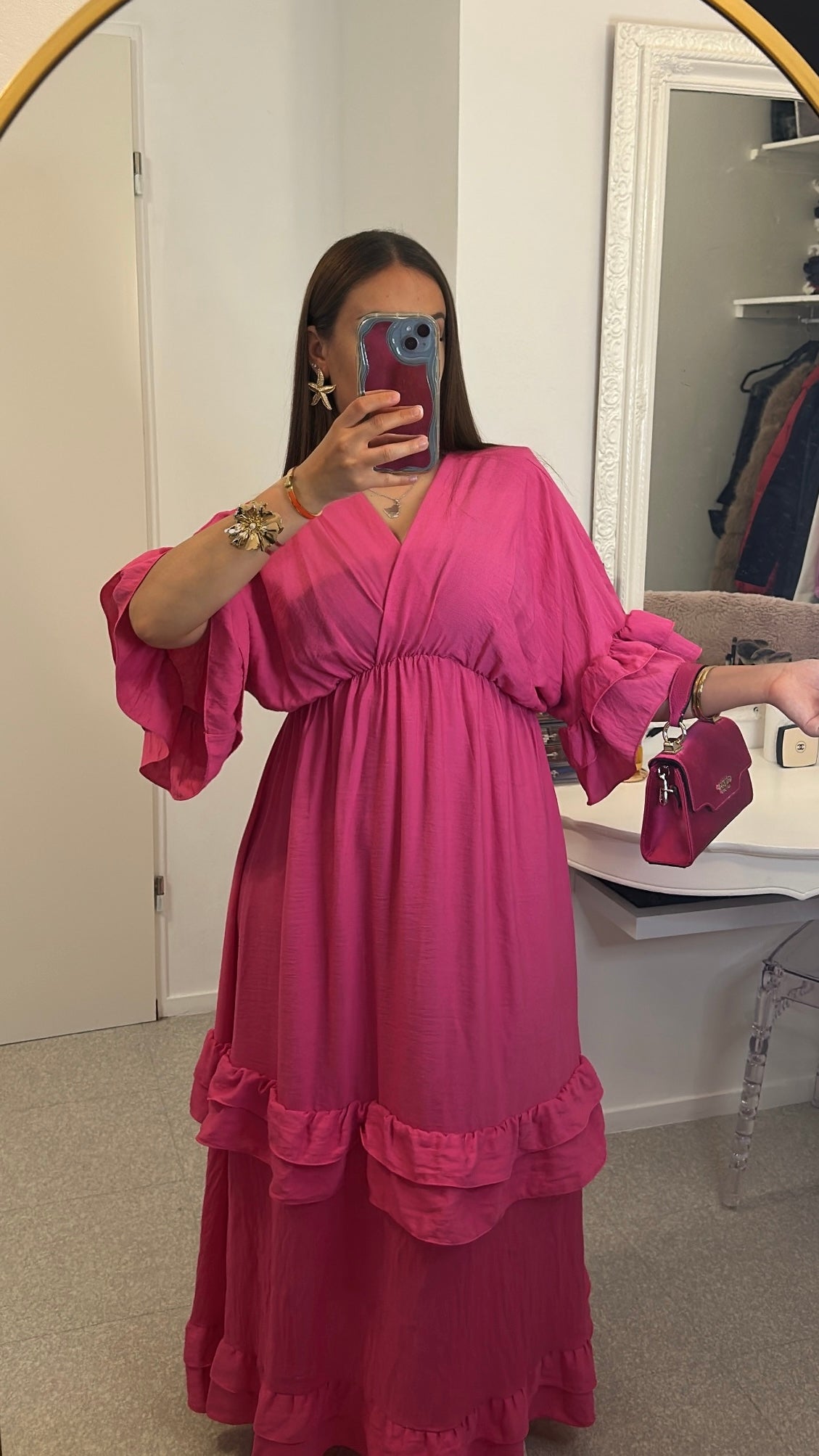 Robe longue à froufrou rose