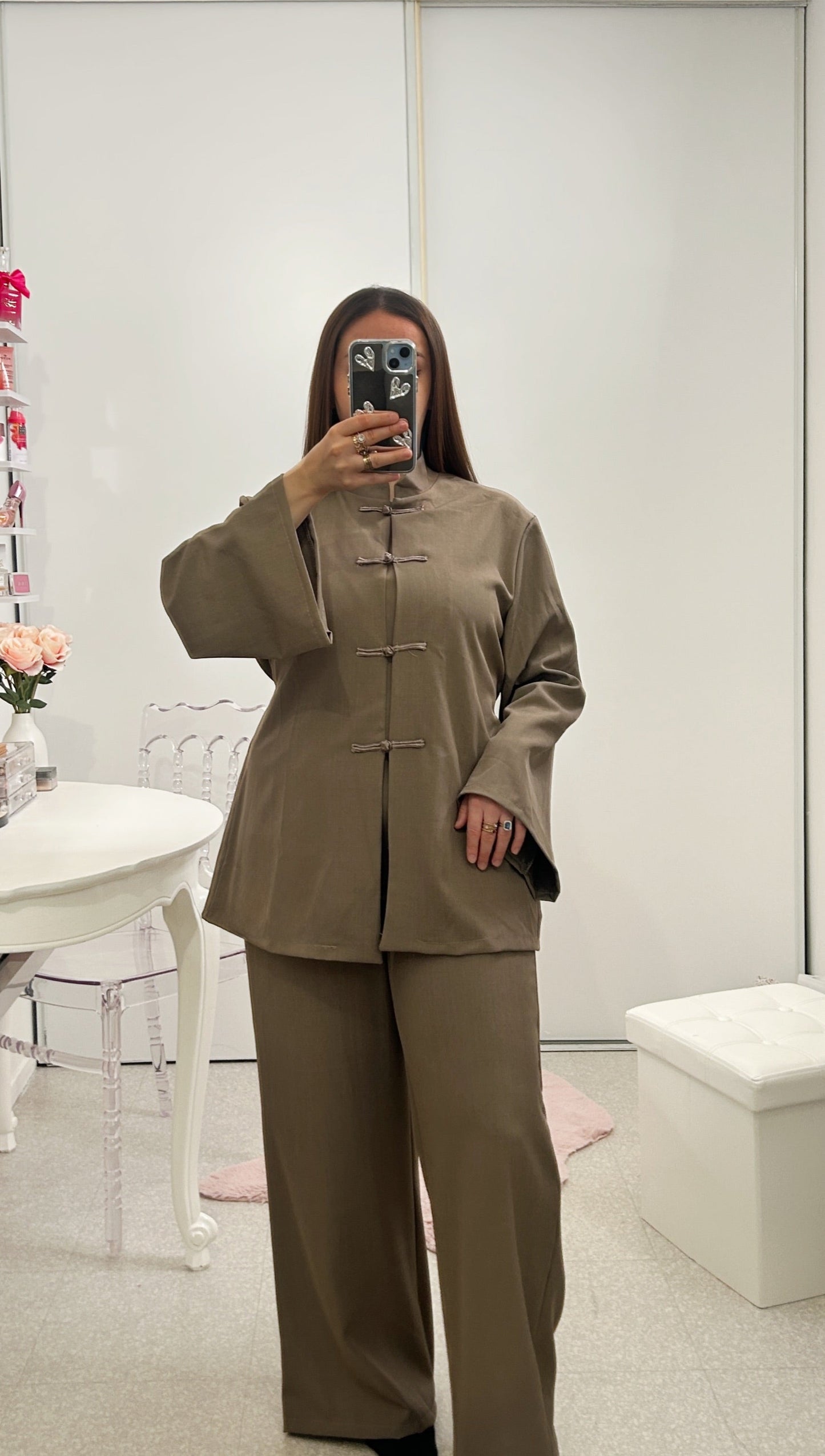 Ensemble long asiatique