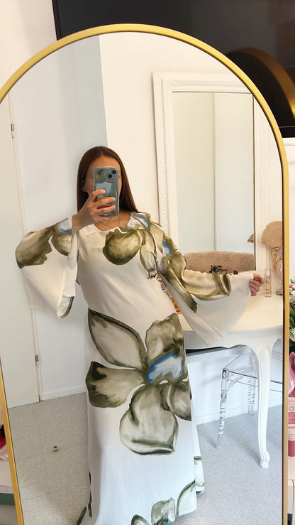 Robe longue douce à fleurs vert kaki