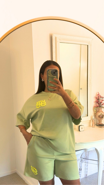 Ensemble short vert