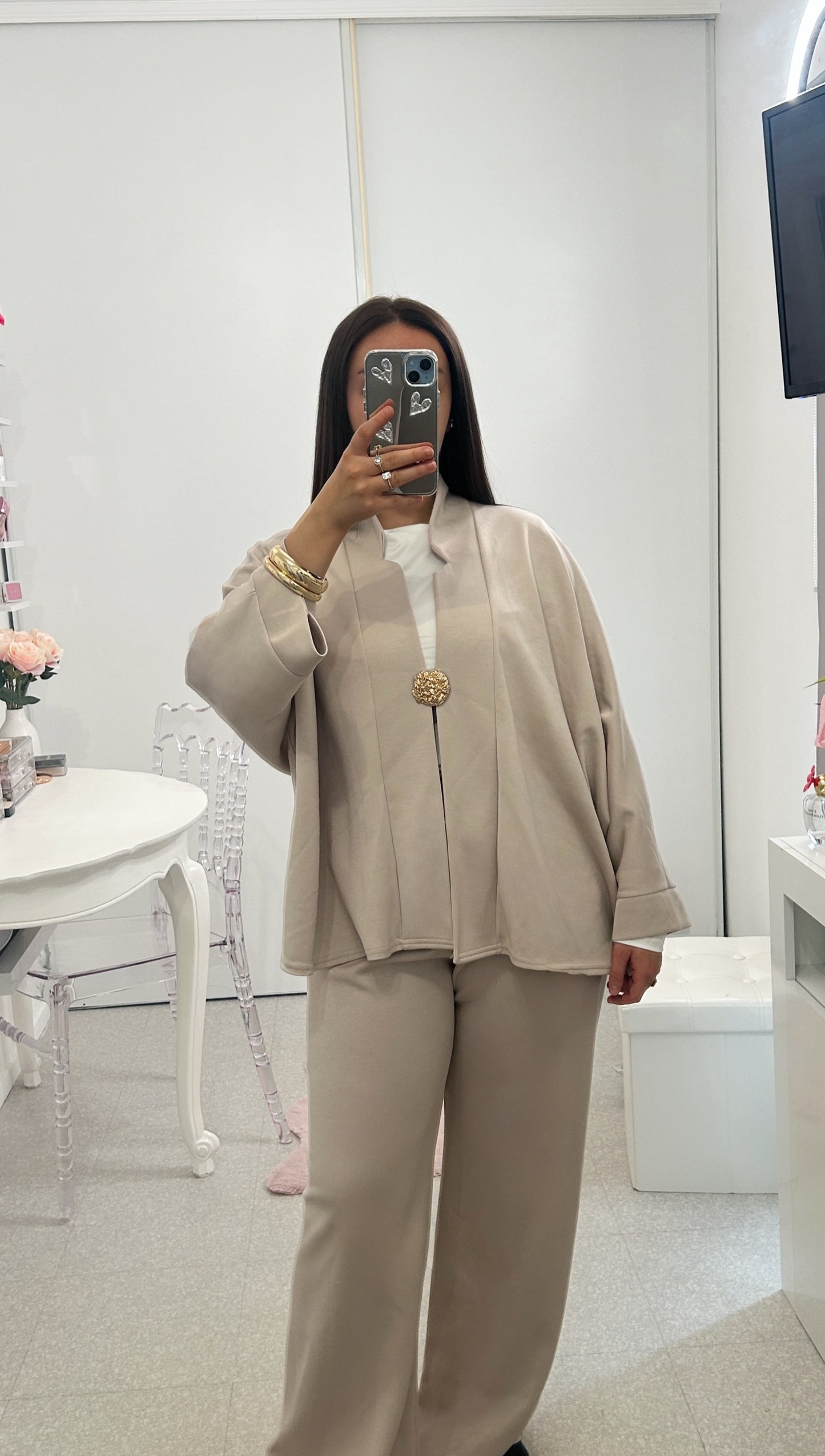 Ensemble manches longues avec broche