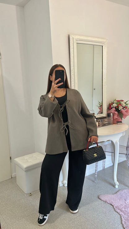 Gilet à noeud taupe