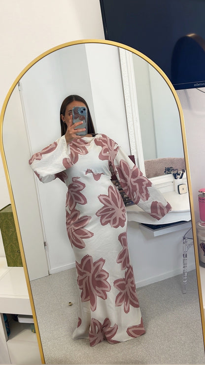 Robe longue à fleurs rose clair