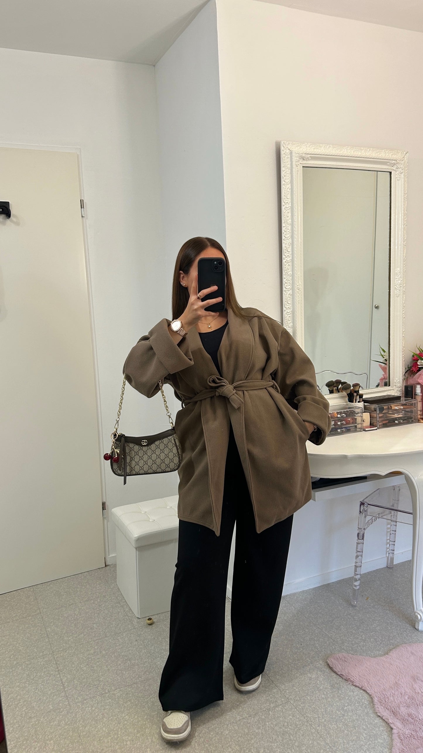 Manteau mi long marron avec ceinture